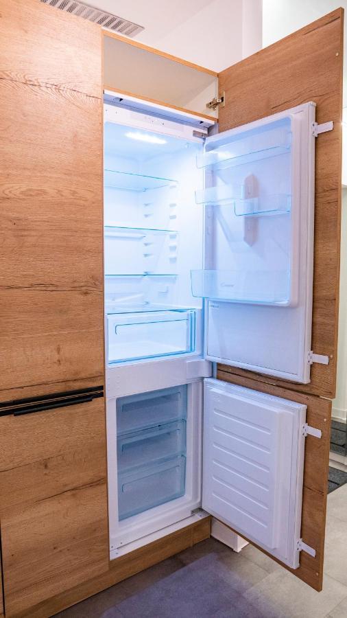 Apartment Start 3 *